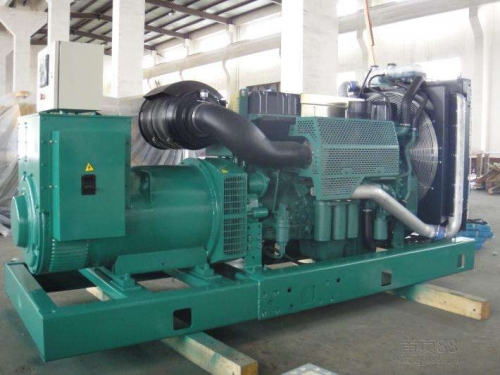 新城镇便携静音：租赁无声发电机组，便携式解决能源需求